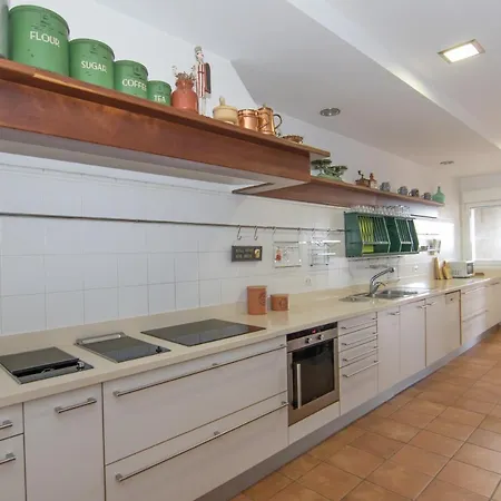 Homeforguest Here Comes The Sun, Sauna & Bbq Villa *